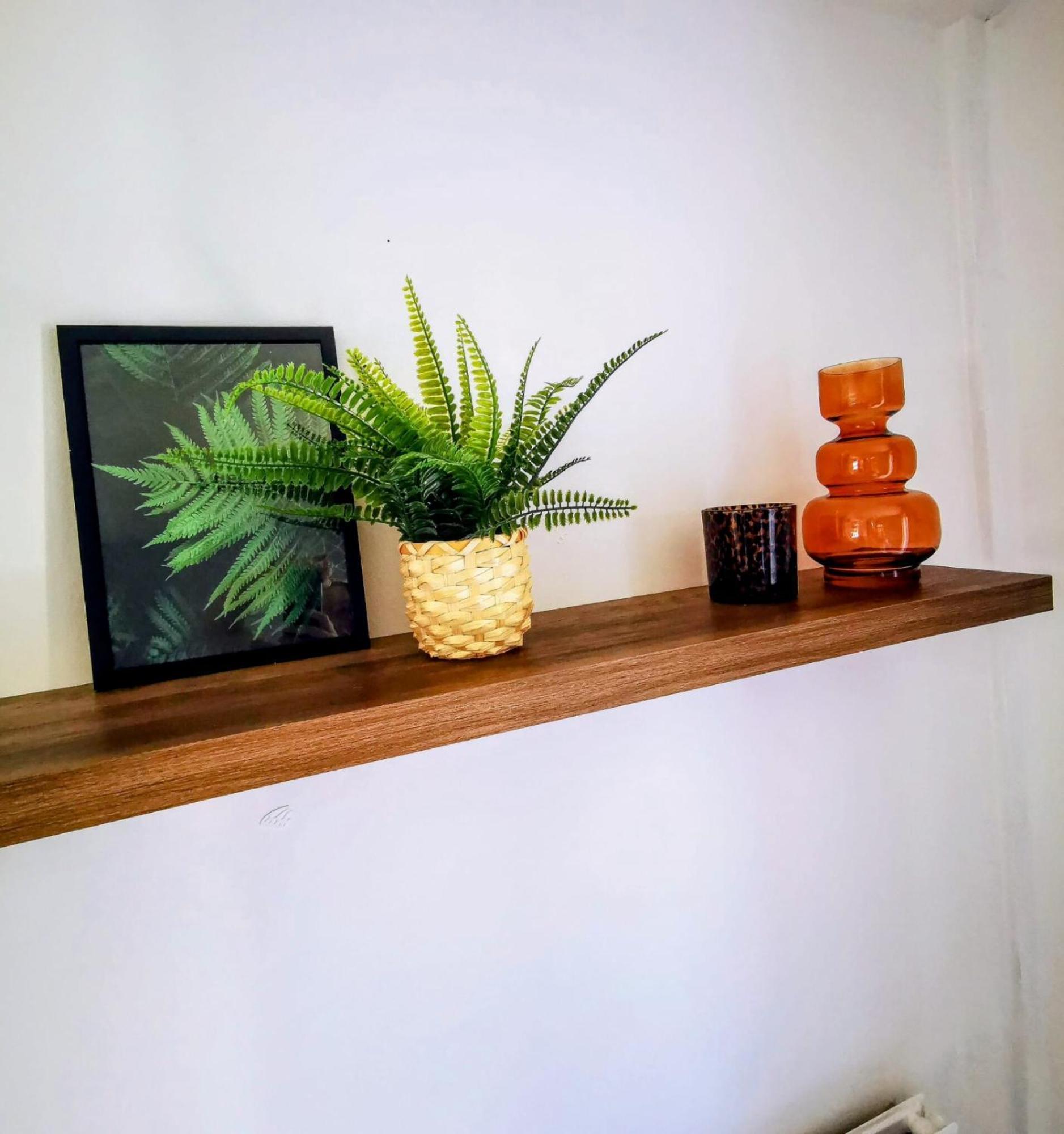 No 7 - Bright, Spacious 3 Bed Home With Parking & Wifi 허이턴 외부 사진